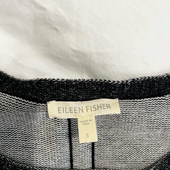 Sweater - Picture 3 of 3